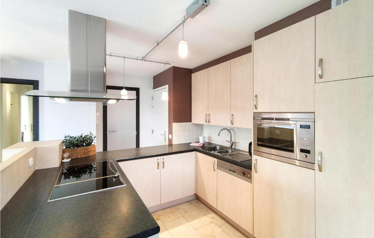 Nice Apartment In Bredene With Kitchen Dış mekan fotoğraf
